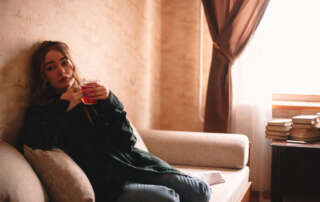 Image to accompany an article "What is coercive control?"